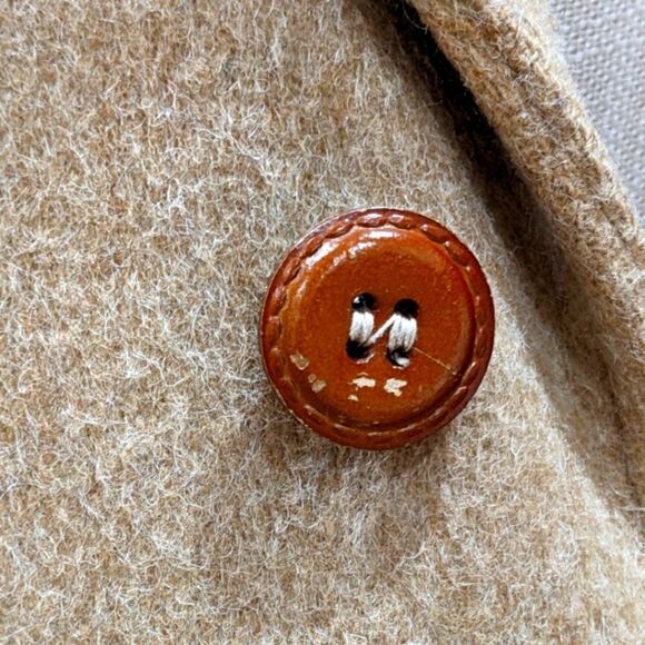 Lakeland USA Men's Tan Three Button Wool Long Coat Size 40 - Picture 9 of 11